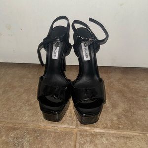 Steven Madden cologne heel size 6